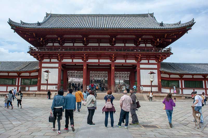 Todaiji gate in Nara